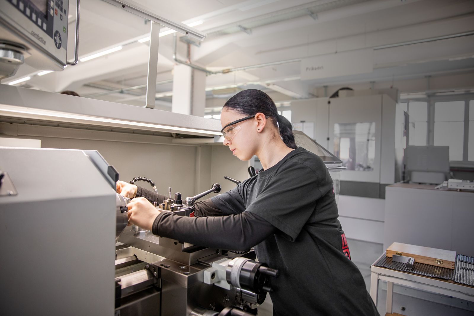From the time orders are placed through to delivery, our work always focuses on the customer and processes.